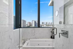 17475 Collins Ave, Sunny Isles Beach, FL 33160 - Photo 37