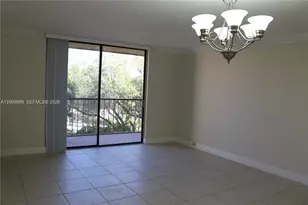 8005 SW 107th Ave, Miami, FL 33173 - Photo 3