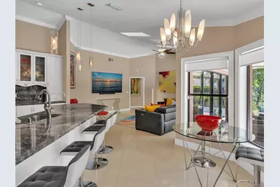 1080 Creekford Dr, Weston, FL 33326 - Photo 11