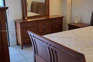 3475 N Country Club Dr, Aventura, FL 33180 - Photo 17