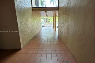 14201 N Kendall Dr, Miami, FL 33186 - Photo 17