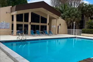 14201 N Kendall Dr, Miami, FL 33186 - Photo 9