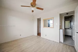10100 NW 30th Ct, Sunrise, FL 33322 - Photo 9