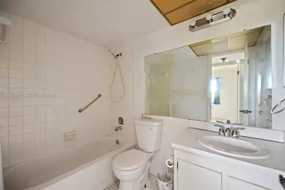 10100 NW 30th Ct #309, Sunrise, FL 33322 - Photo 11