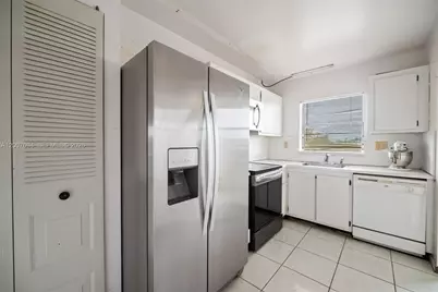 10100 NW 30th Ct #309, Sunrise, FL 33322 - Photo 7