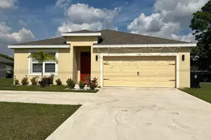 798 NW Bayshore Blvd, Port Saint Lucie, FL 34983 - Photo 1