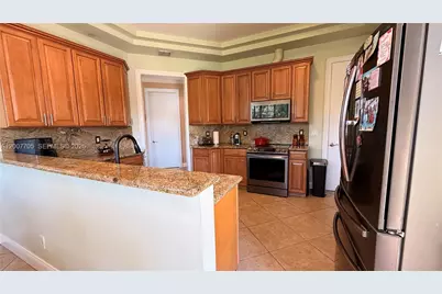 633 SW Jada Rd, Port Saint Lucie, FL 34953 - Photo 7