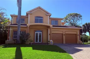 633 SW Jada Rd, Port Saint Lucie, FL 34953 - Photo 1