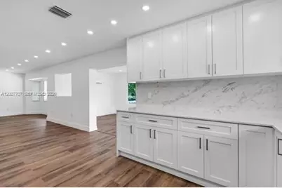 13770 SW 192nd St, Miami, FL 33177 - Photo 7