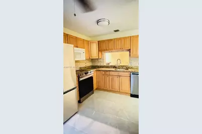 7148 Woodmont Ave, Tamarac, FL 33321 - Photo 11