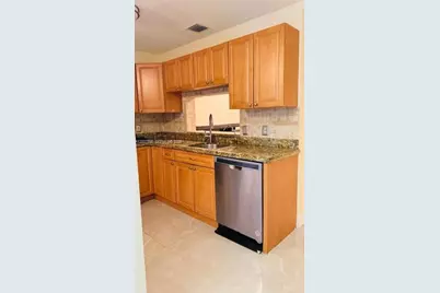 7148 Woodmont Ave, Tamarac, FL 33321 - Photo 7