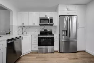 2551 Aragon Blvd #411, Sunrise, FL 33322 - Photo 5