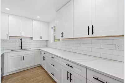 6900 NW 14th St, Plantation, FL 33313 - Photo 5