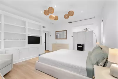 200 Ocean Lane Dr #108, Key Biscayne, FL 33149 - Photo 25