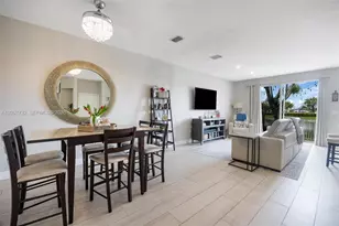 8070 NW 108th Pl, Doral, FL 33178 - Photo 7