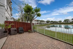 8070 NW 108th Pl, Doral, FL 33178 - Photo 41