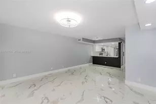 7111 SW 42nd Pl, Davie, FL 33314 - Photo 5