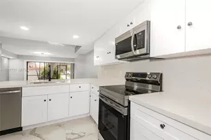 7111 SW 42nd Pl, Davie, FL 33314 - Photo 11