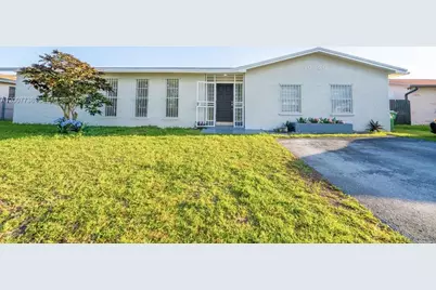 10750 SW 173rd St, Miami, FL 33157 - Photo 1
