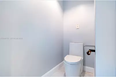 3105 NE 184th St #7201, Aventura, FL 33160 - Photo 23