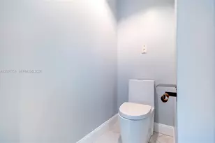 3105 NE 184th St, Aventura, FL 33160 - Photo 23