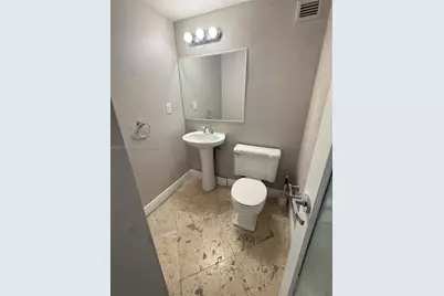 5313 Collins Ave #1110, Miami Beach, FL 33140 - Photo 5