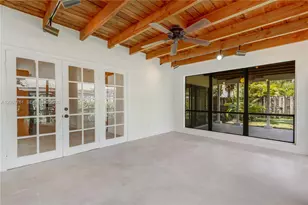 9103 SW 78th Pl, Miami, FL 33156 - Photo 11