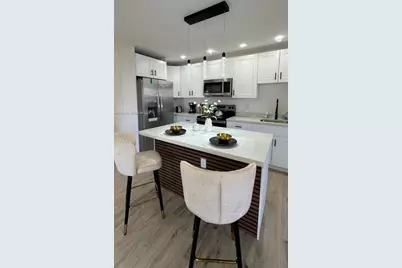 2572 NW 20th St, Fort Lauderdale, FL 33311 - Photo 37
