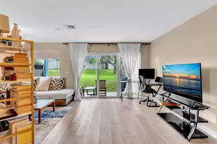 1958 E Discovery Cir E, Deerfield Beach, FL 33442 - Photo 23