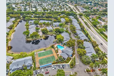 1958 E Discovery Cir E, Deerfield Beach, FL 33442 - Photo 45