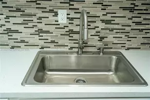 4000 NW 195th St, Miami Gardens, FL 33055 - Photo 29