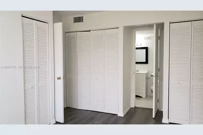 1251 NE 108th St #215, Miami, FL 33161 - Photo 3