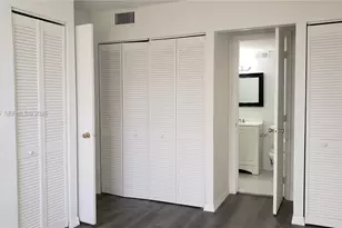 1251 NE 108th St, Miami, FL 33161 - Photo 3