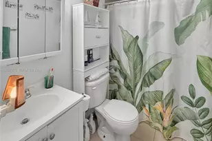 10411 SW 108th Ave, Miami, FL 33176 - Photo 11