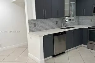 3987 N Carambola Cir N, Coconut Creek, FL 33066 - Photo 9