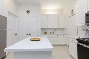 15966 SW 3rd St, Pembroke Pines, FL 33027 - Photo 9