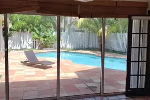 659 Verona Pl, Weston, FL 33326 - Photo 21