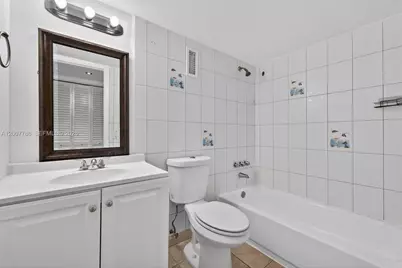 240 NW 107th Ave #104, Miami, FL 33172 - Photo 23