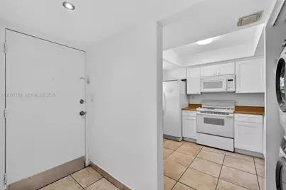 240 NW 107th Ave #104, Miami, FL 33172 - Photo 5