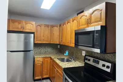8411 NW 8th St #105, Miami, FL 33126 - Photo 5