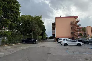 1910 W 56th St, Hialeah, FL 33012 - Photo 49