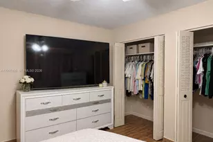 1910 W 56th St, Hialeah, FL 33012 - Photo 25