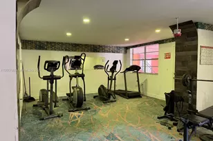 1910 W 56th St, Hialeah, FL 33012 - Photo 39