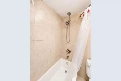 1910 W 56th St #3121B, Hialeah, FL 33012 - Photo 47