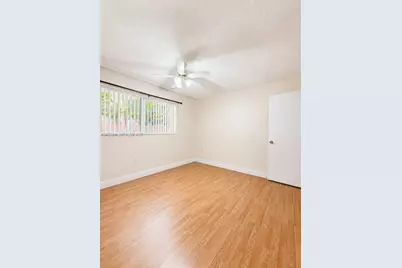 1910 W 56th St #3121B, Hialeah, FL 33012 - Photo 45