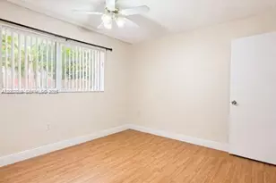 1910 W 56th St, Hialeah, FL 33012 - Photo 45