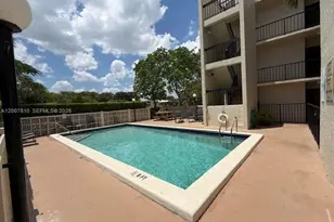 709 Curtiss Pkwy, Miami Springs, FL 33166 - Photo 5