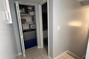 6580 W 24th Ct, Hialeah, FL 33016 - Photo 13