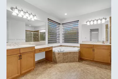 4961 SW 173rd Ave, Miramar, FL 33029 - Photo 37
