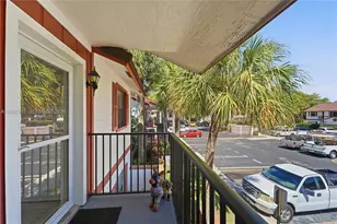 2496 NW 89th Dr, Coral Springs, FL 33065 - Photo 3